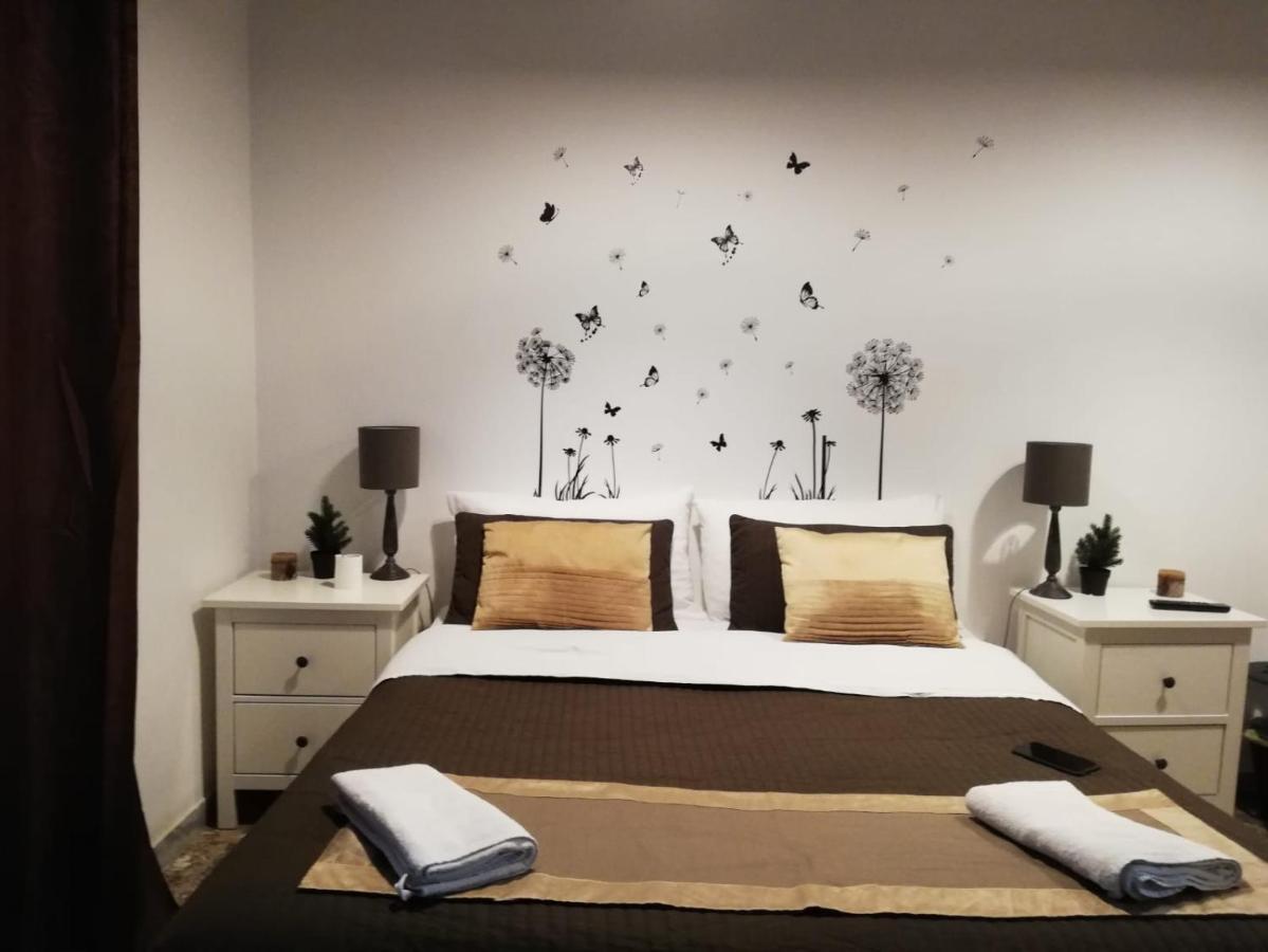 B&B Dolce Luna Таранто Экстерьер фото